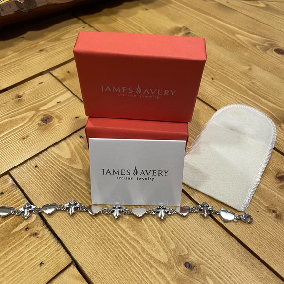 James Avery Retired Guardian Angel Heart Bracelet - Picture 2 of 5